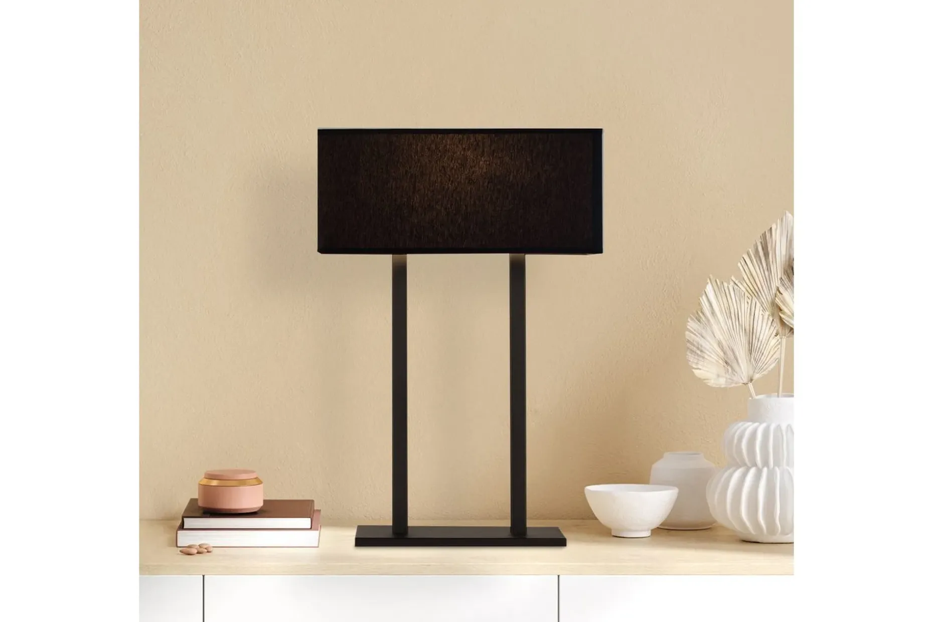 Bordslampa Ulira Svart