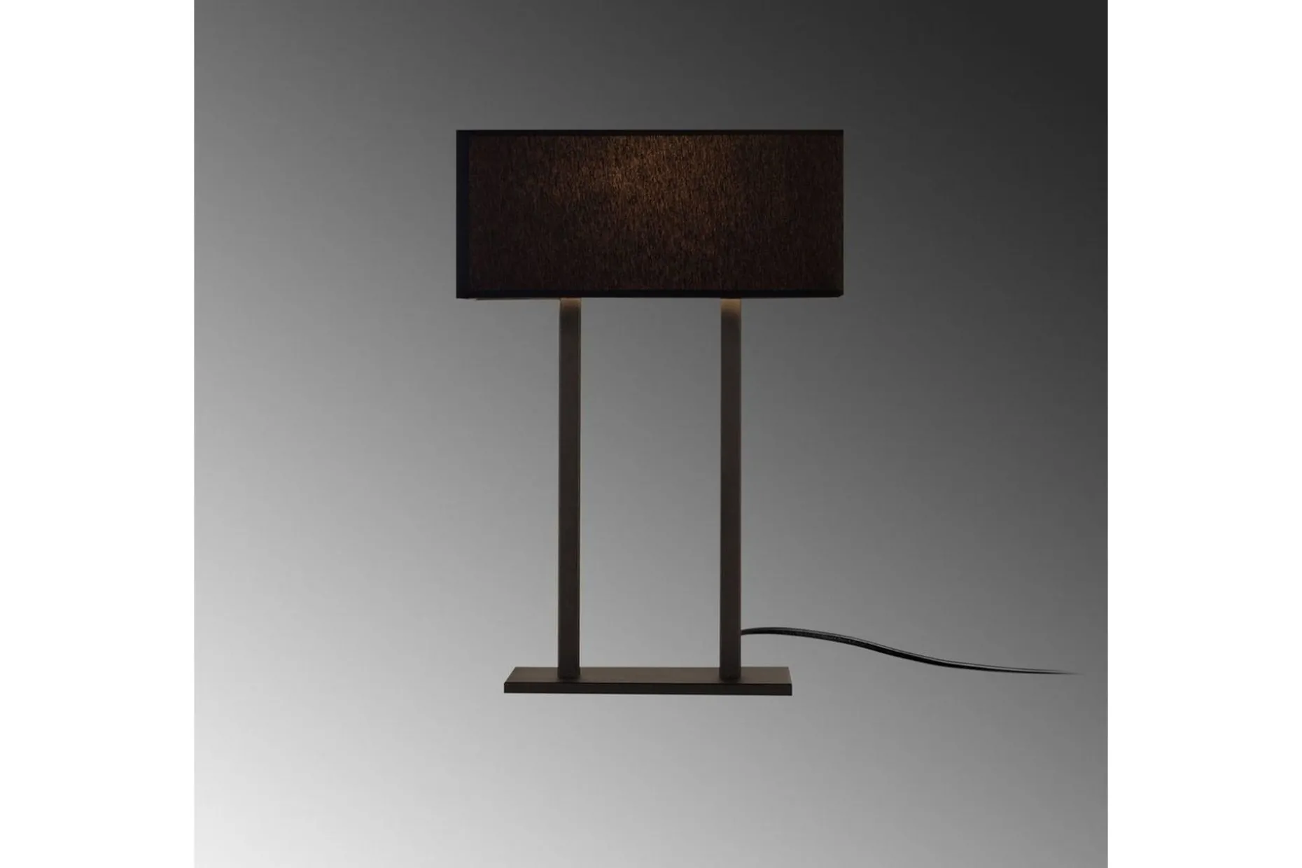 Bordslampa Ulira Svart