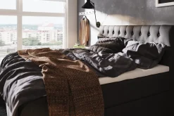 Boxy Box Bed 180x200 cm