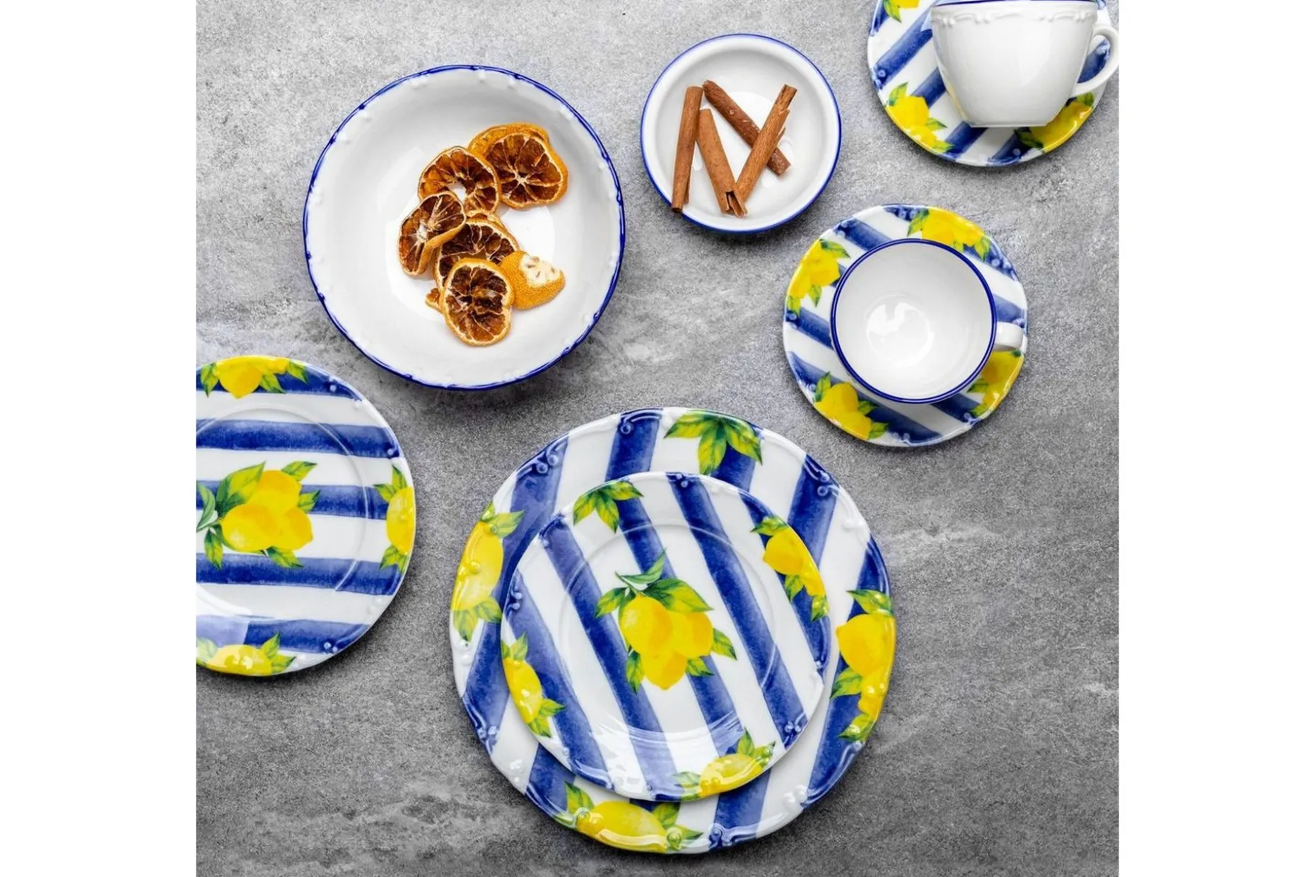 Frukostset (26 delar) Nylar 126 Flerfärgad
