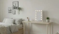 Glow Liten Sminkspegel på fot 36,5 cm med LED Belysning/Lampor Holywood spegel