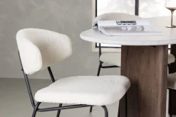 Grönvik Matgrupp 180 cm Oval med 4 Chico Stolar