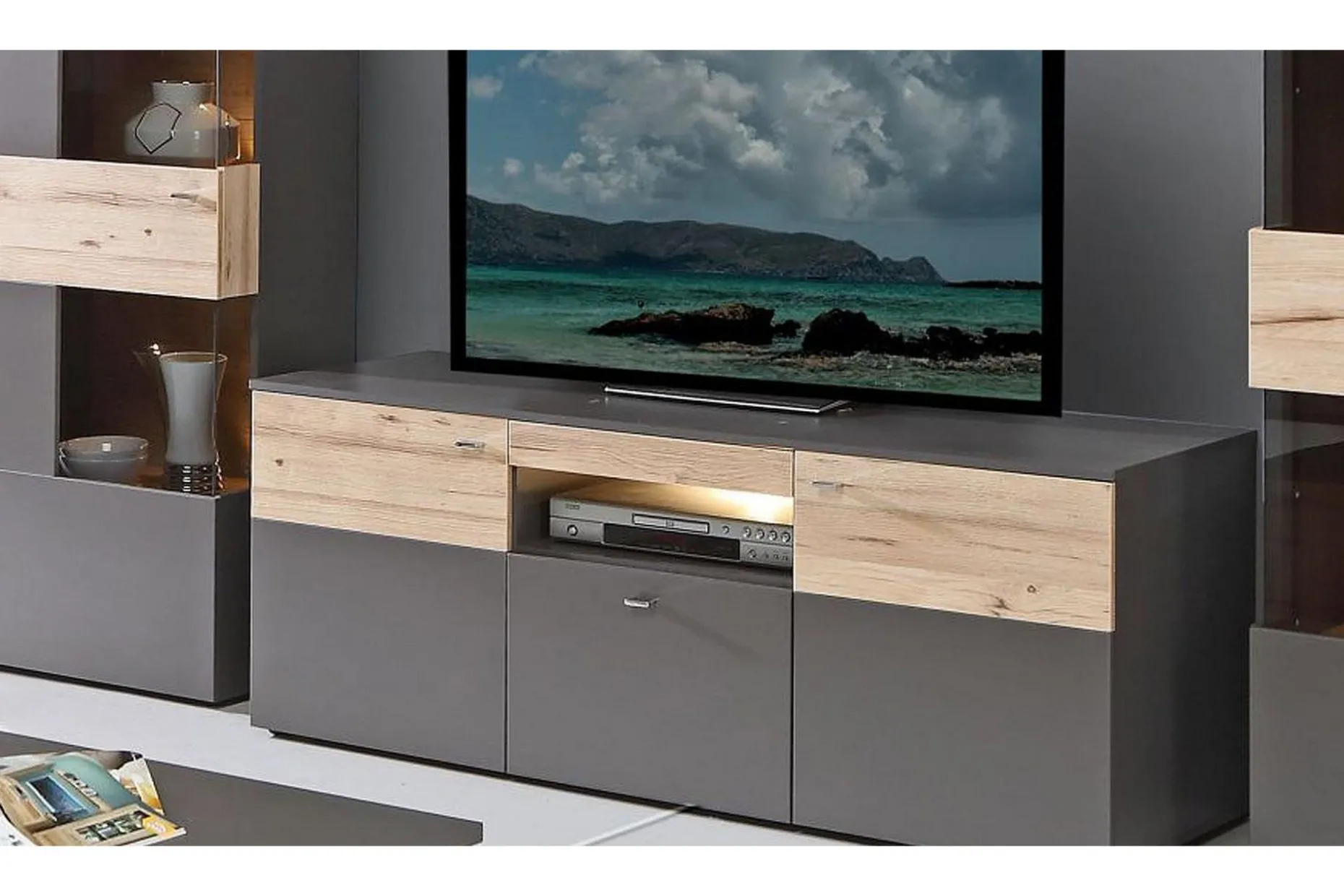 Lianne TV-bänk 150 cm 2 Dörrar Låda inkl Belysning