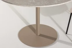 Lycke Matbord