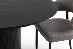 Matgrupp Bark Kopparbo Runt Stort Matbord 180 cm Svart med 4 Sawako Greige Stolar Svart|Greige
