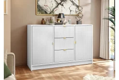 Novaj Highboard