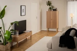 Samay Highboard