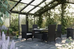Thor Utebord – Matbord Utomhus 140x90 cm i konstrotting med glasskiva