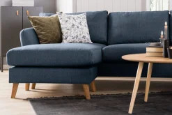Trend 4-sits Högervänd L-formad Schäslongsoffa i Tyg