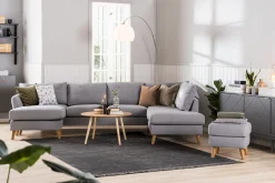 Trend 4-sits Högervänd U-formad Soffa med Divan och Schäslong i Tyg