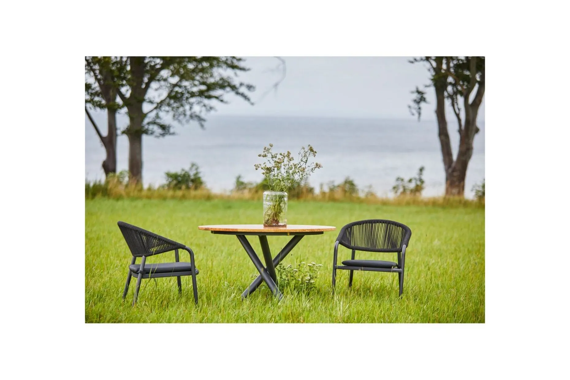 Utebord Hillerstorp Ekeryd Ø110 cm