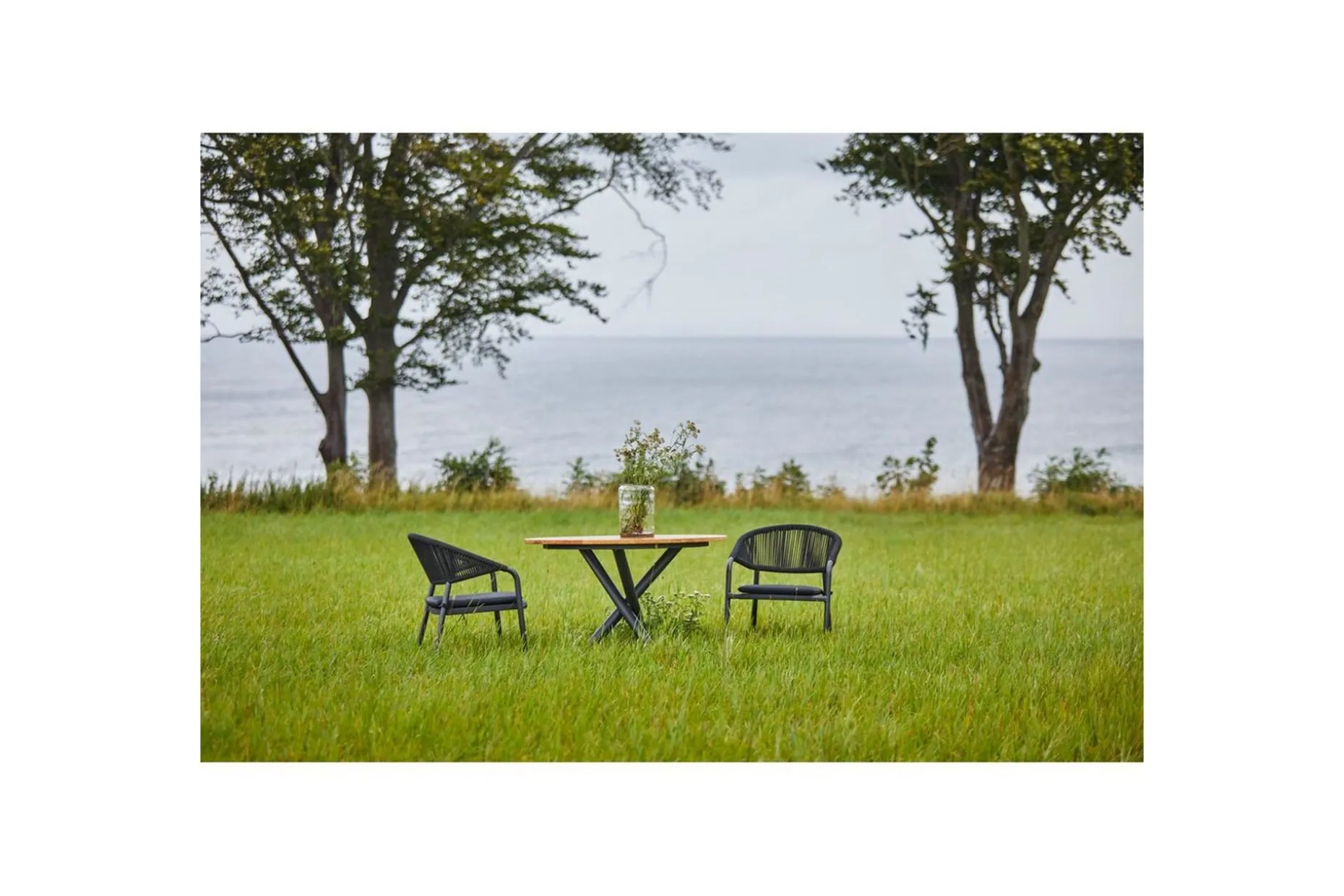 Utebord Hillerstorp Ekeryd Ø110 cm